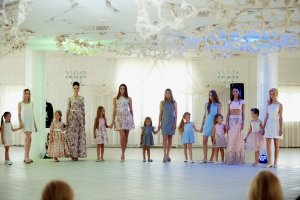 Family day by GoldenAlfa